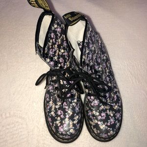 Dr Martens black flowered boots